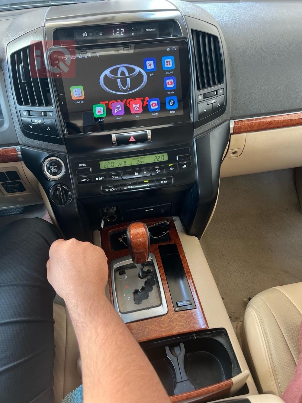 تويوتا لاندكروزر